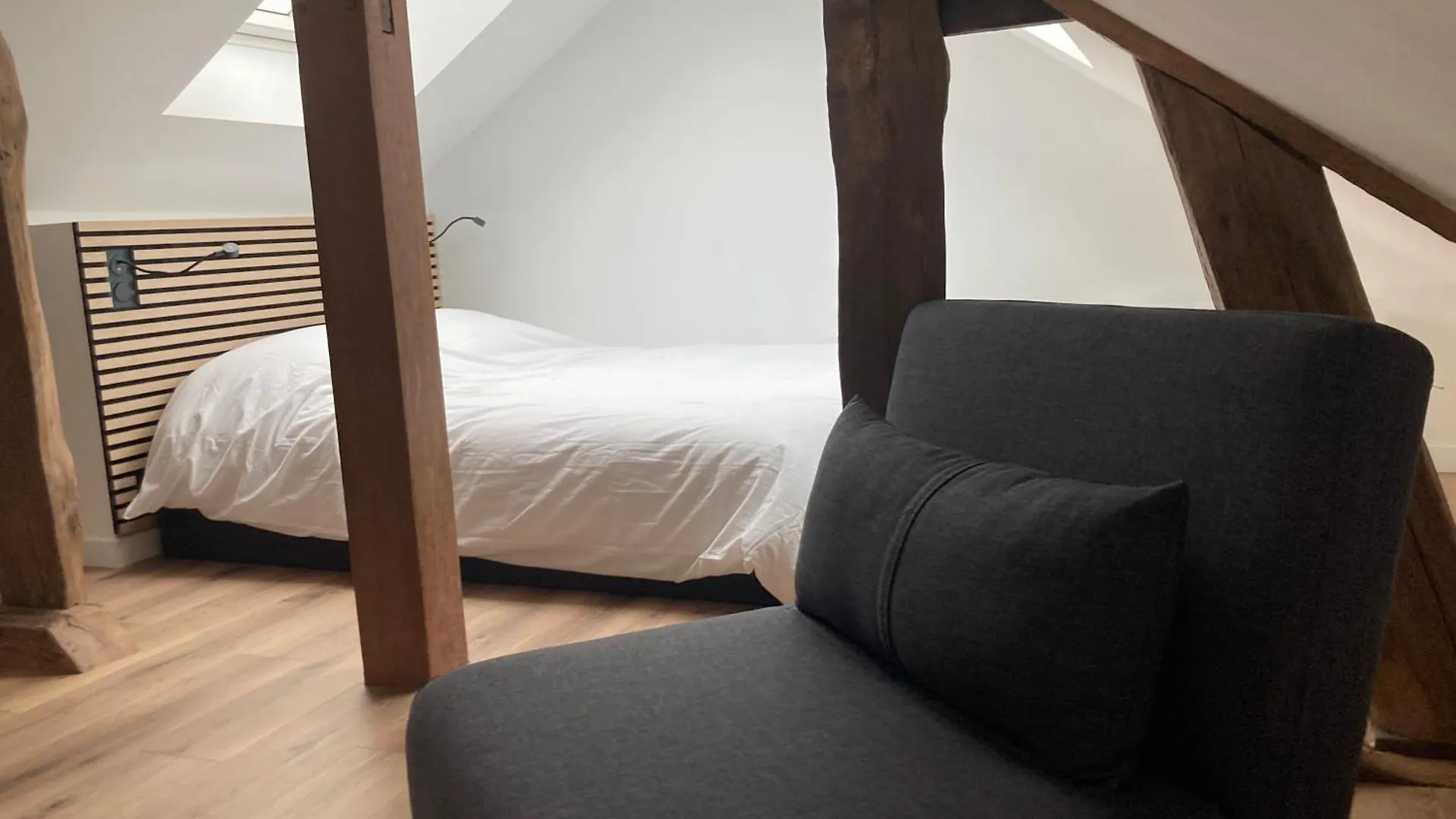 Grange Renovee Au Calme Entre Rennes Et Saint Malo Apartman Vignoc
